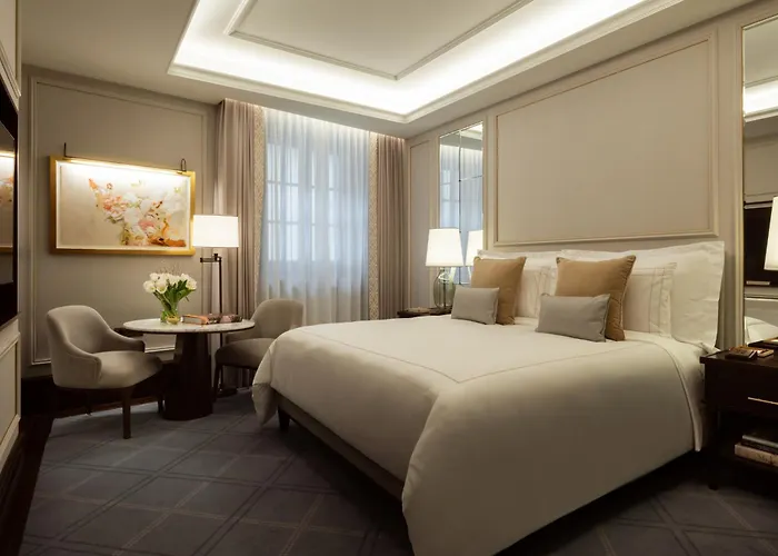 Corinthia Hotel 5*