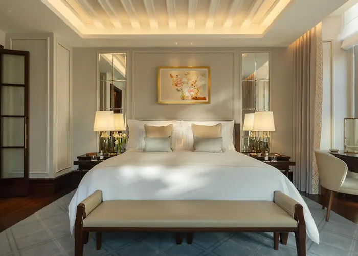Corinthia Hotel 5*