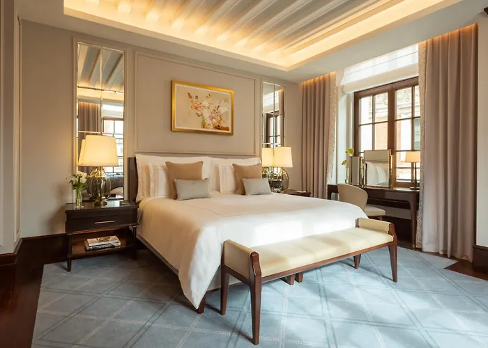 Corinthia 5*
