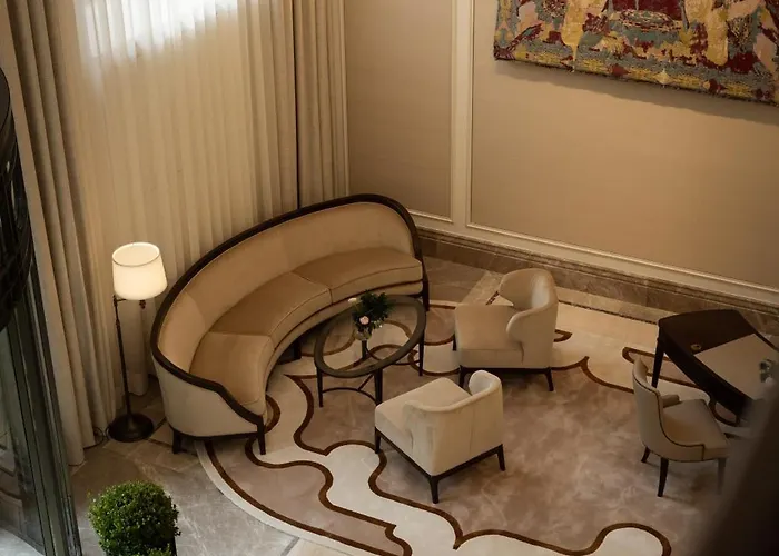 Hotel Corinthia