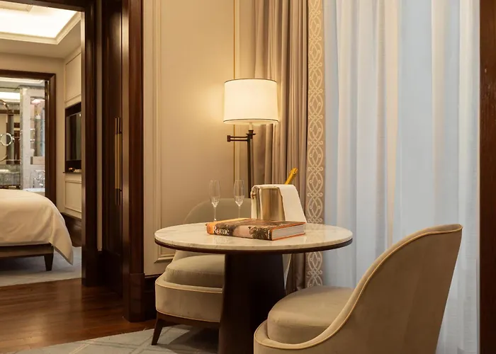 Corinthia Hotel 5*