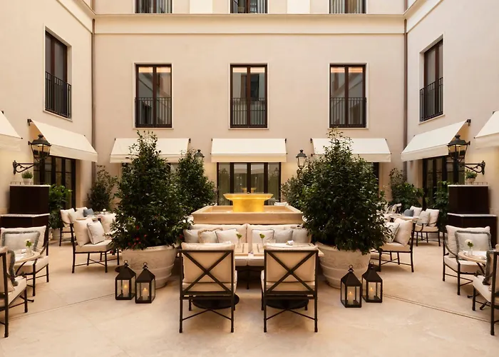 Hotel Corinthia