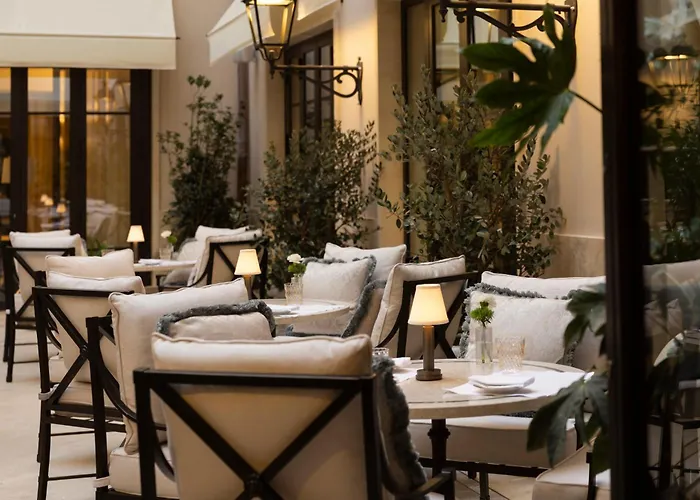 Corinthia Hotel 5*