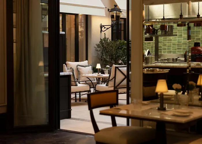 Hotel Corinthia