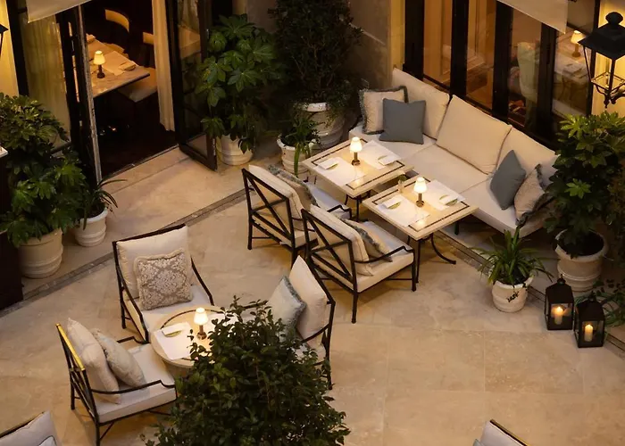 Hotel Corinthia 5*