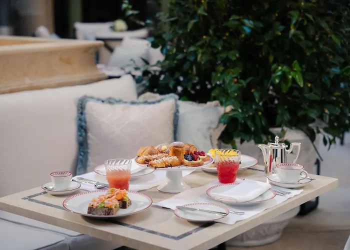 Hotel Corinthia
