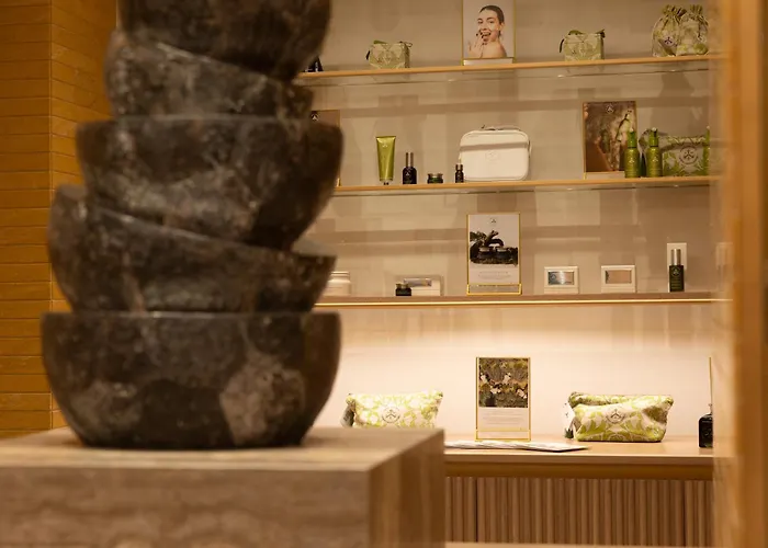 Hotel Corinthia 5*